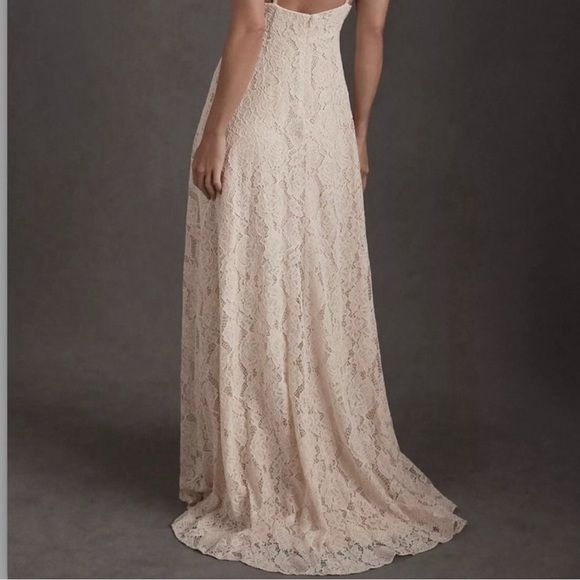 Fame and Partners Romantic rosettes long lace dress - Picture 3 of 16